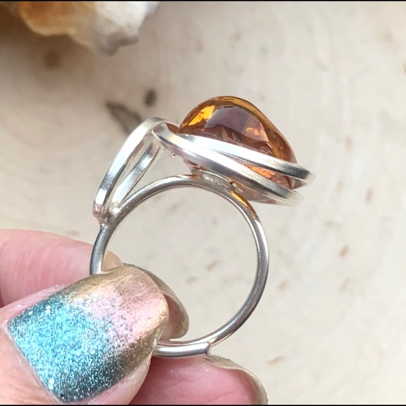 Beautiful Honey BALTIC AMBER  Ring - Picture 7 of 11